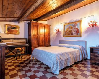 Il Conte e La Contessa - Sennori - Camera da letto