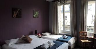 Hôtel Le Chantilly - Deauville - Bedroom
