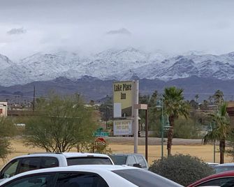 Lake Place Inn - Lake Havasu City - Außenansicht