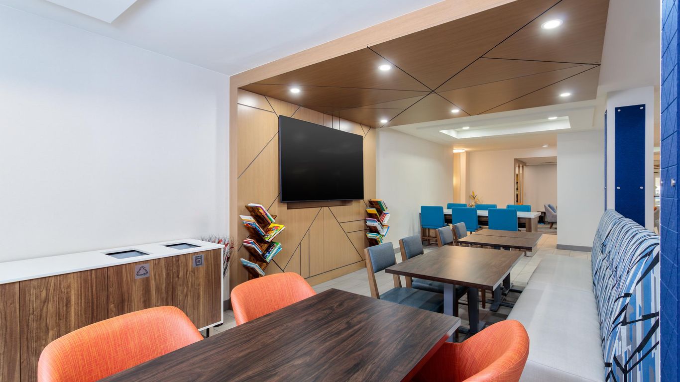 Holiday Inn Express & Suites Twin Falls By IHG