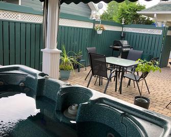 Motel Anf - Drummondville - Patio