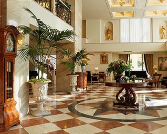 Mediterranean Palace Hotel - Thessaloniki - Lobby