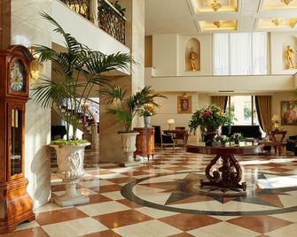Mediterranean Palace - סלוניקי - לובי
