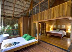 Sweet Songs Jungle Lodge - San Ignacio - Bedroom
