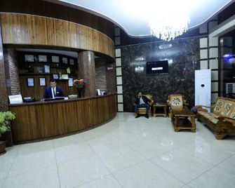 Hotel Elegant - Andizhan - Front desk