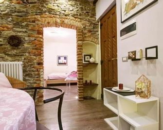 La Perla Piccolo Appartamento In Piazza - Orta San Giulio