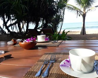 Arcade Beach Hotel - Induruwa