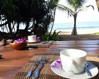 Arcade Beach Hotel - Induruwa