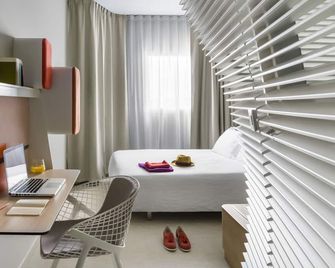 Okko Hotels Strasbourg Centre - Strasbourg - Bedroom