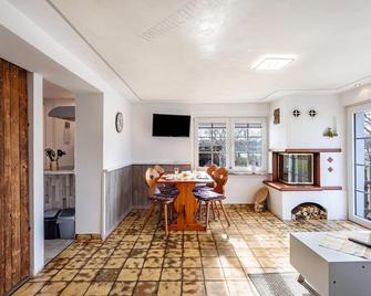 Apartment No. 2 with terrace, 1 bedroom, max. 2 persons - Kirchhundem - Essbereich