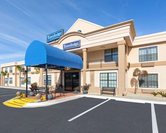 Travelodge by Wyndham Perry National Fairgrounds Area I-75 - Perry - Edifício
