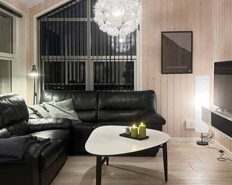 8 person holiday home in Roslev-By Traum - Roslev - Sala de estar