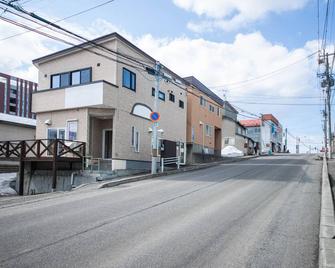 Sumiyoshi House Rooma - 小樽市 - 建物