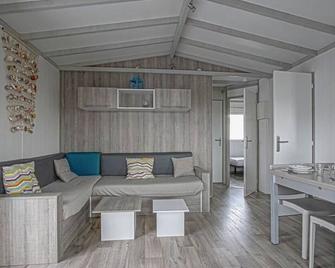 Comfort in Grandcamp-Maisy - Grandcamp-Maisy - Living room