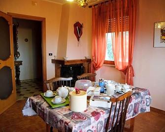 B&b Anxur - Terracina - Essbereich