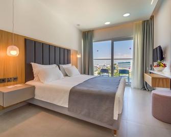 Napa Mermaid Hotel & Suites - Ayia Napa - Makuuhuone