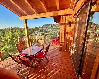 Myra Canyon Lodge - Kelowna - Parveke