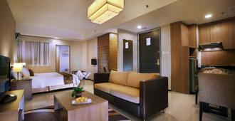 Golden Tulip Balikpapan Hotel & Suites - Balikpapan - Phòng ngủ