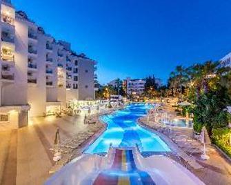 Sunconnect Grand Ideal Premium - Marmaris