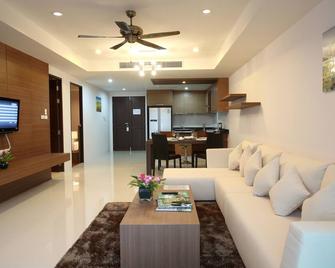 Bangtao Tropical Residence Resort & Spa - Choeng Thale - Living room