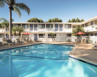Motel 6 Goleta, Ca - Santa Barbara - Goleta - Πισίνα