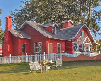 Mico Hill Resort - Pyin Oo Lwin - Edificio