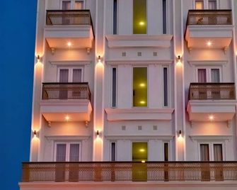 Sky Star Hotel - Ho Chi Minh City - Building