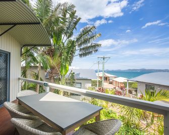 Thou Walla Sunset Retreat - Soldiers Point - Balcony