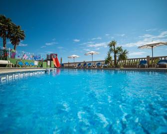 Hotel Atlántico Sanxenxo - Sanxenxo - Pool