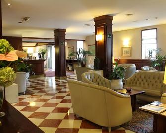 Hotel Alla Torre - Castelfranco Veneto - Hall d’entrée