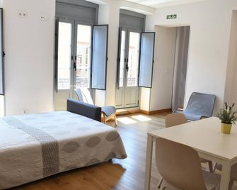 Fauno Apartments Astorga - Astorga - Chambre