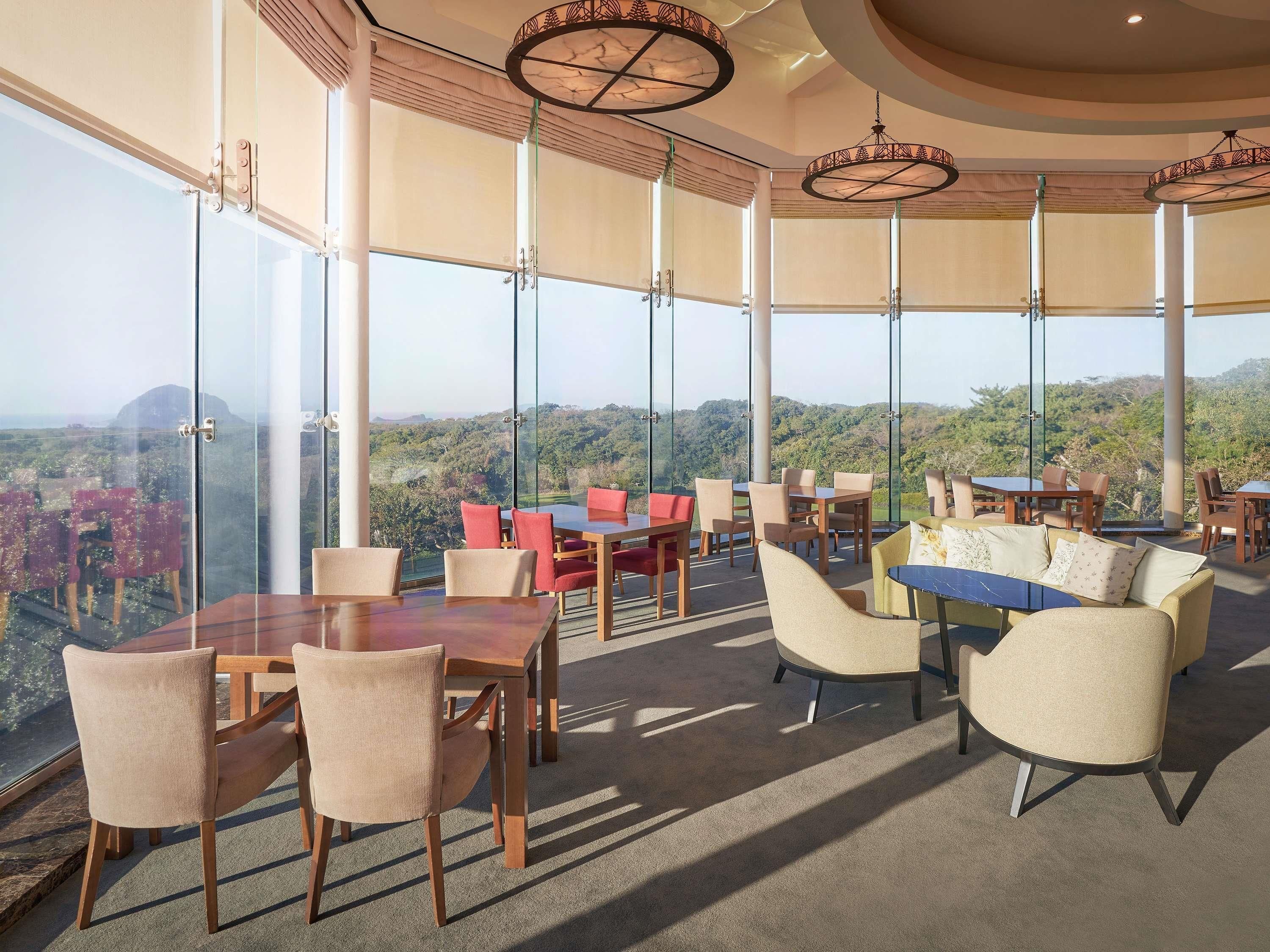 ميركيور أمباسادور جيجو