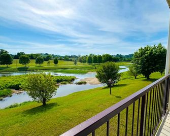 Landmark Inn - Sevierville - Balkon