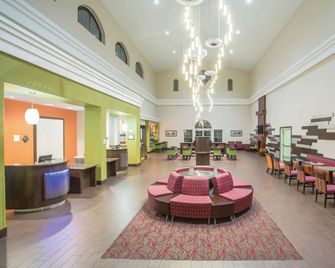La Quinta Inn & Suites by Wyndham Conference Center Prescott - Prescott - Restaurant
