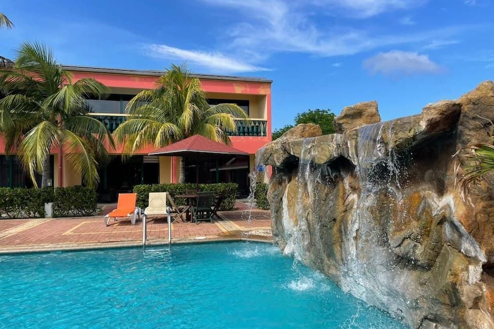 Del Rey Apartments - Noord - Pool