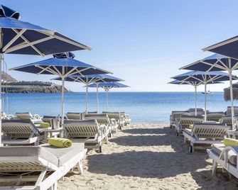 Villa Del Sol - Ornos - Strand