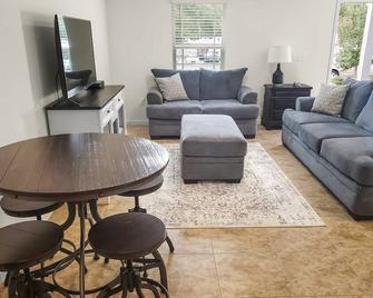 Oak Street #4 - Green Cove Springs - Living room
