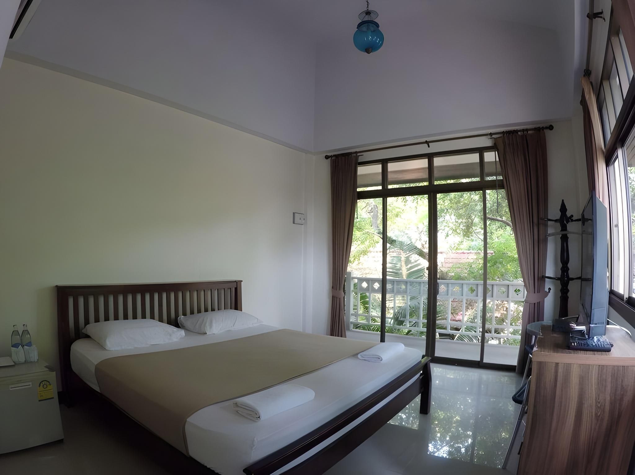 The Old Palace Resort - Ayutthaya - Bedroom