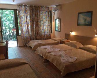 Briz Park Hotel - Złote Piaski - Sypialnia