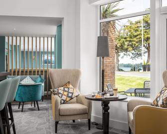 Langstone Quays Resort - Havant - Area lounge