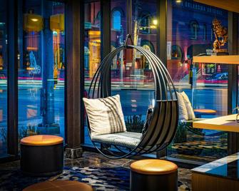 Renaissance Oklahoma City Downtown Bricktown Hotel - Oklahoma City - Lobby
