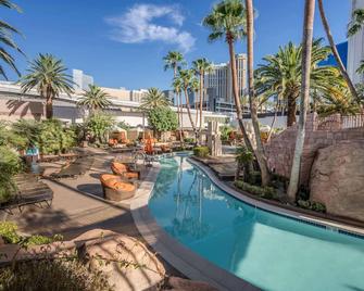 Stripviewsuites At Signature - Las Vegas - Alberca