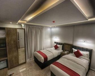 Petra Bermudez Hotel - Wadi Musa - Bedroom