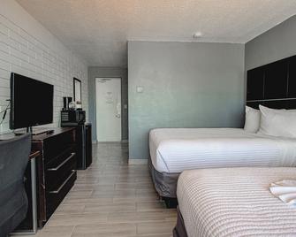 Beach House Inn - Daytona Beach - Bedroom