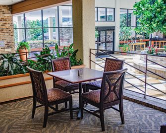 DoubleTree by Hilton Hotel Oak Ridge-Knoxville - Oak Ridge - Recepción