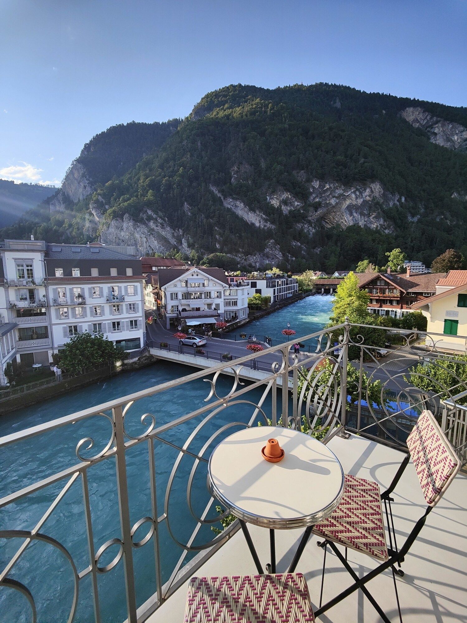 فندق بوتيك بيلفيو - إنترلاكين - شرفة