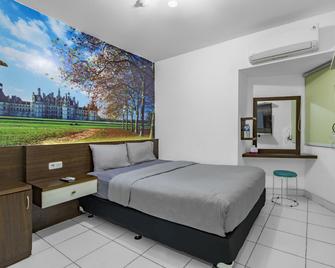 Green Stay Inn @Aeropolis Residence 2 - Jakarta - Habitació