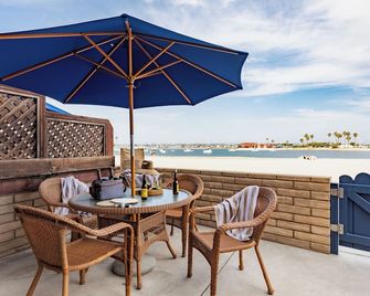 Bay View II by AvantStay Ocean View Mission Beach Home on the Sand - San Diego - Balcón