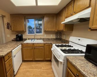 Cottonwood Foothills Getaway - Cottonwood - Küche