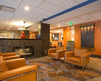 Holiday Inn Express & Suites Nashville Southeast - Antioch - Antioch - Lobby